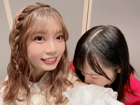 高本 彩花｜2022🐯（2022-01-02）｜4枚目