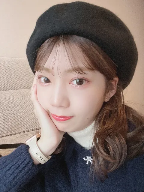 高本 彩花｜🍒（2022-11-02）
