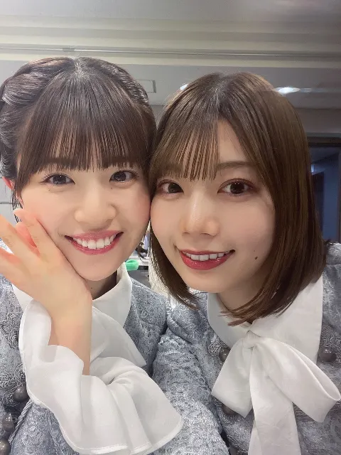 高本 彩花｜今日はストレートにしました（2023-04-17）｜4枚目