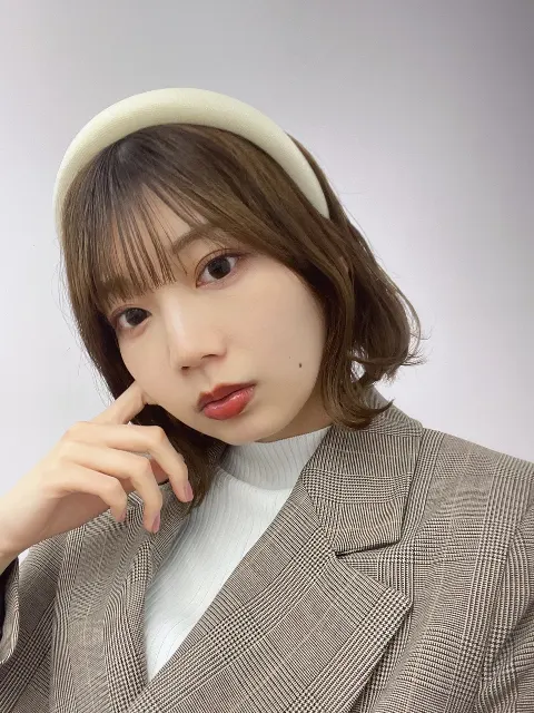 高本 彩花｜髪の毛伸びてきたな〜（2023-04-29）｜3枚目