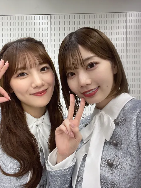 高本 彩花｜髪の毛伸びてきたな〜（2023-04-29）｜5枚目