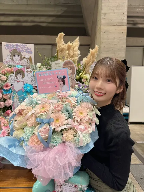 高本 彩花｜たくさんありがとうだよ〜💗（2023-11-12）｜16枚目