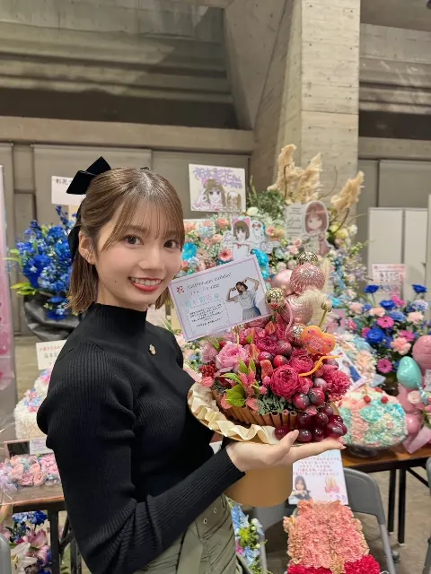 高本 彩花｜たくさんありがとうだよ〜💗（2023-11-12）｜19枚目