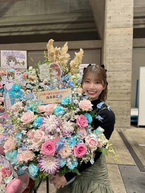 高本 彩花｜たくさんありがとうだよ〜💗（2023-11-12）｜21枚目