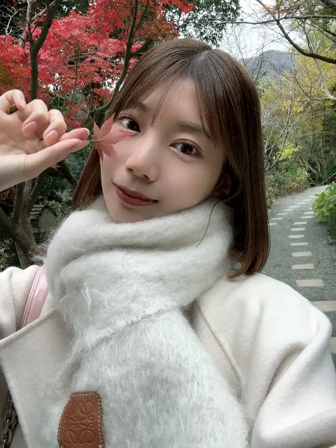 高本 彩花｜12月！！（2023-12-02）