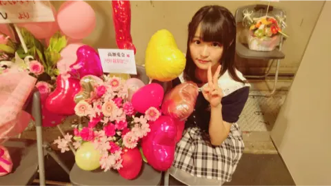 高瀬 愛奈｜個別握手会（2017-05-15）｜6枚目