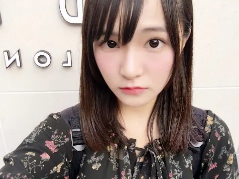 高瀬 愛奈｜春？夏…？（2017-05-07）｜2枚目