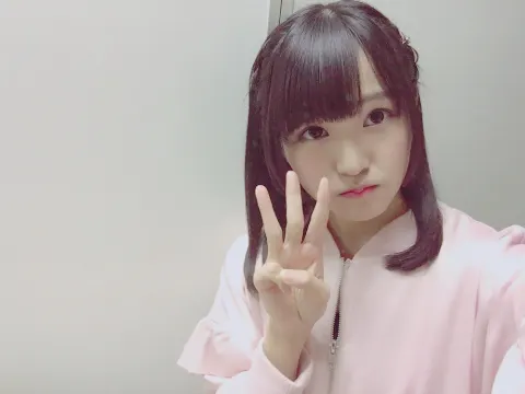 高瀬 愛奈｜不思議〜（2017-05-17）｜2枚目
