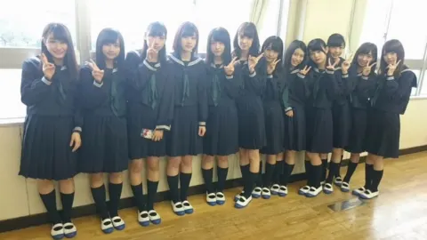 高瀬 愛奈｜1年（2017-05-08）｜3枚目