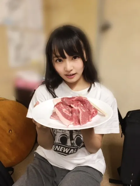 高瀬 愛奈｜北海道グルメ（2017-10-04）