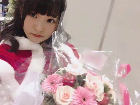 高瀬 愛奈｜可愛いお花（2017-11-21）｜5枚目