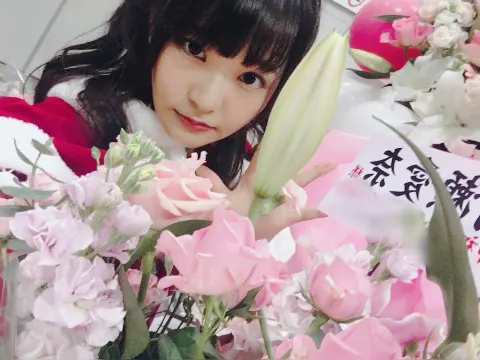 高瀬 愛奈｜可愛いお花（2017-11-21）｜8枚目