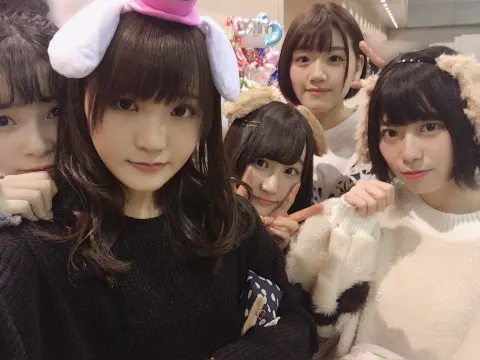 高瀬 愛奈｜個別握手会（2018-01-09）｜4枚目