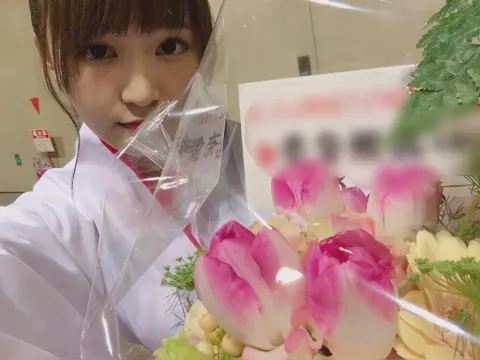 高瀬 愛奈｜お花〜🌸（2018-01-17）｜5枚目