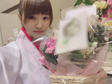 高瀬 愛奈｜お花〜🌸（2018-01-17）｜4枚目