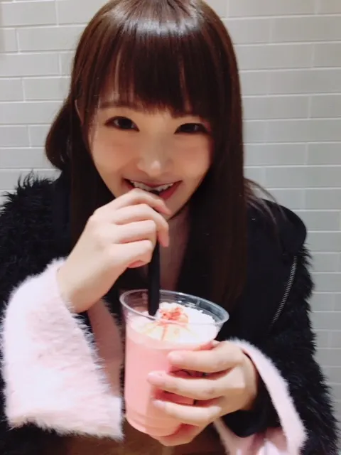 高瀬 愛奈｜いちごの日🍓（2018-01-07）｜6枚目