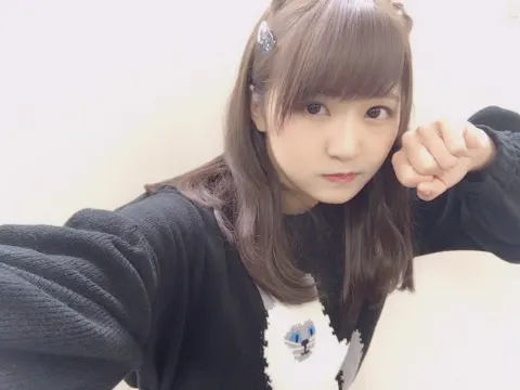 高瀬 愛奈｜個別握手会（2018-02-05）｜4枚目