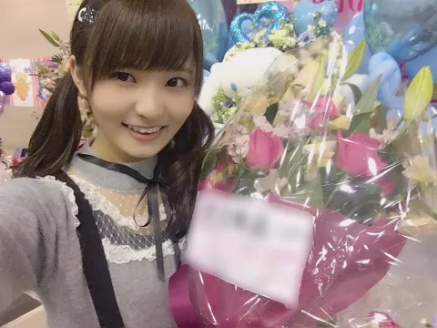 高瀬 愛奈｜お花🌸part1（2018-02-05）｜2枚目