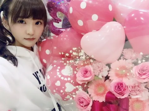 高瀬 愛奈｜お花🌸（2018-02-13）｜6枚目
