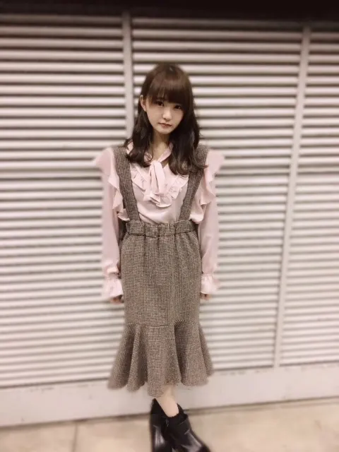 高瀬 愛奈｜お花🌸（2018-02-13）