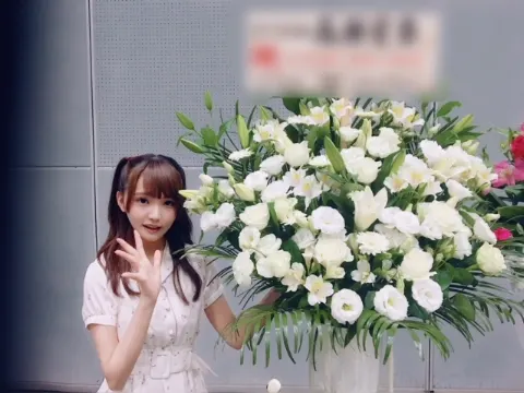 高瀬 愛奈｜お花🌸（2018-04-26）｜2枚目