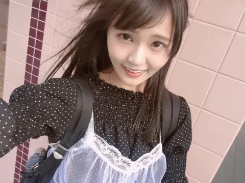 高瀬 愛奈｜アルバム特設サイト💿（2018-05-20）｜2枚目