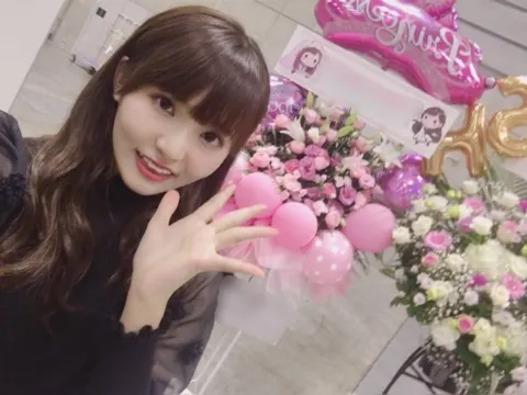 高瀬 愛奈｜お花part1（2018-10-18）｜4枚目