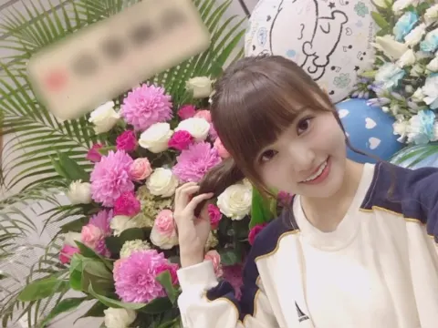 高瀬 愛奈｜お花part1（2018-10-18）｜5枚目