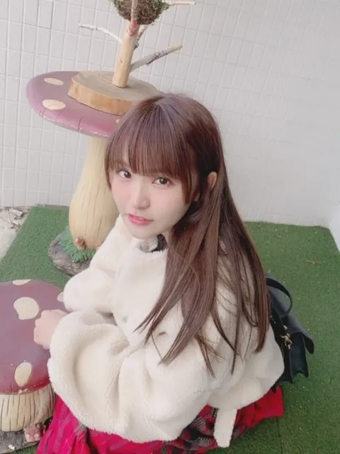 高瀬 愛奈｜お正月ポスター🍛（2019-01-03）｜2枚目