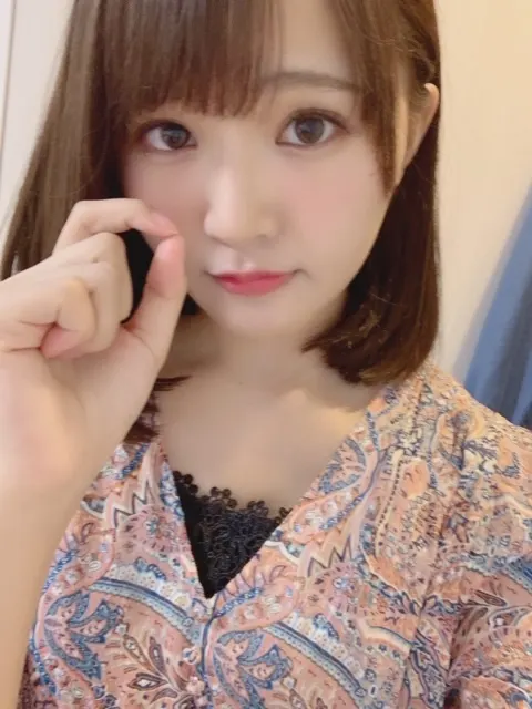 高瀬 愛奈｜ハンドシェイク（2019-05-10）｜2枚目