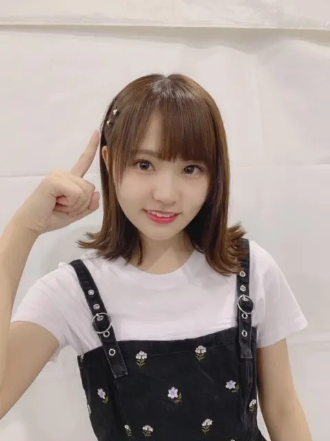 高瀬 愛奈｜個別握手会💕（2019-07-01）｜2枚目