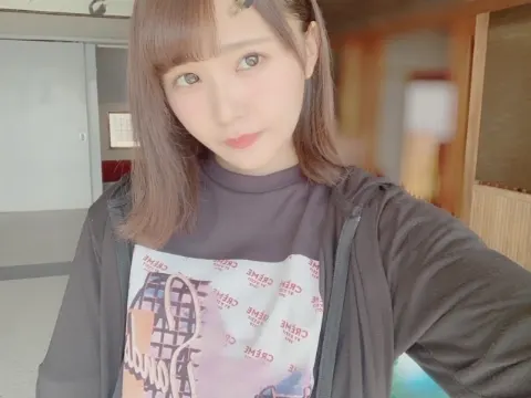 高瀬 愛奈｜3rdシングル　握手会🎀（2019-08-21）｜3枚目