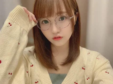 高瀬 愛奈｜普段はめがね愛用してます👀（2020-04-19）｜4枚目