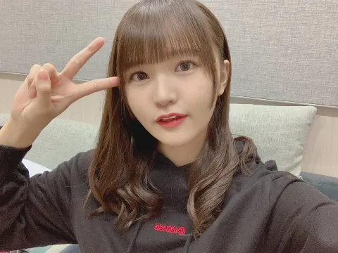 高瀬 愛奈｜ぜひ観てね〜👀（2020-10-30）｜2枚目