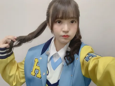 高瀬 愛奈｜デビュー2周年🎉（2021-03-29）｜2枚目