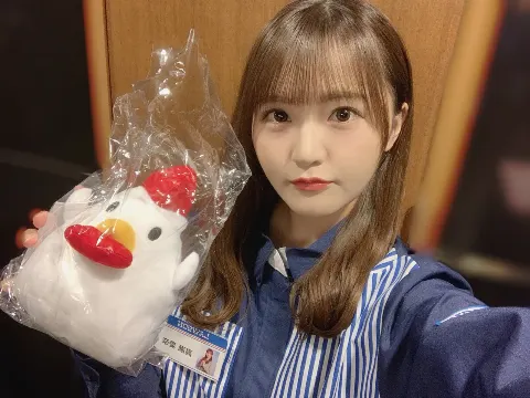 高瀬 愛奈｜いろんなまなふぃ🐶（2021-11-13）｜4枚目