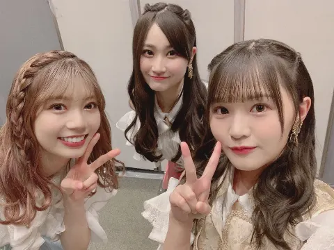 高瀬 愛奈｜明けましておめでとうございます🐯（2022-01-01）｜2枚目