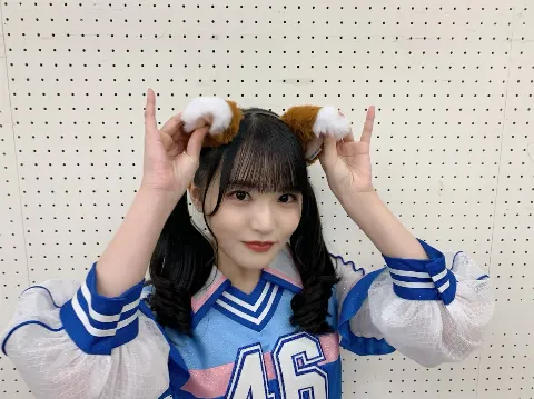 高瀬 愛奈｜あけましておめでとうございまなふぃ🐰（2023-01-04）｜6枚目
