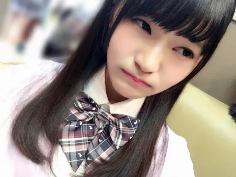 高瀬 愛奈｜〜制服〜（2017-02-25）｜2枚目