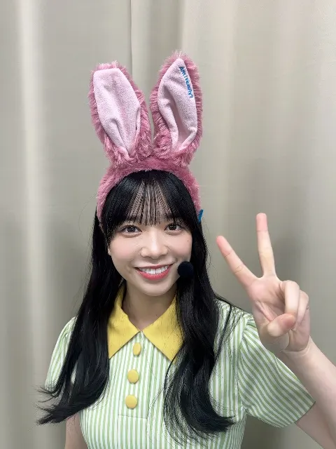 潮 紗理菜｜こんばんは。明日の深夜ご予定ありますか…？♡（2023-12-02）｜3枚目