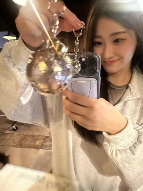 潮 紗理菜｜想いが届いたらいいな🍀（2023-12-21）｜14枚目