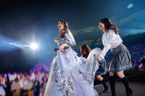 潮 紗理菜｜みなさんへ。　🍀（2023-12-11）｜6枚目