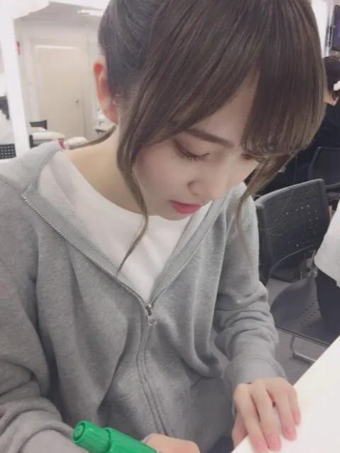 渡邉 美穂｜ゴールデンなウィーク🦖  渡邉美穂（2018-05-02）｜2枚目