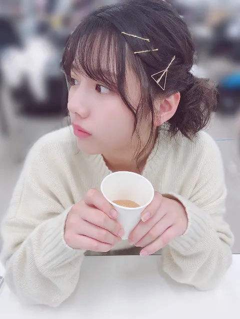 渡邉 美穂｜気付いたかな？︎☺︎（2018-11-19）｜6枚目