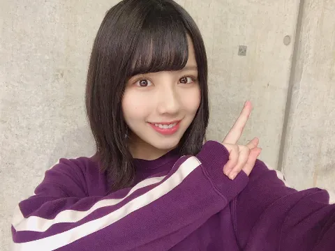 渡邉 美穂｜未だにフェリシアが抜けないのか、紫色の洋服ばかり着てしまう。（2018-10-02）｜8枚目