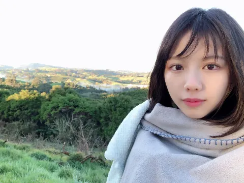 渡邉 美穂｜【1st写真集】（2018-11-29）