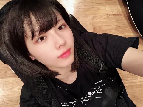 渡邉 美穂｜✌🏻️👌🏻👆🏻👏🏻（2018-12-31）｜3枚目