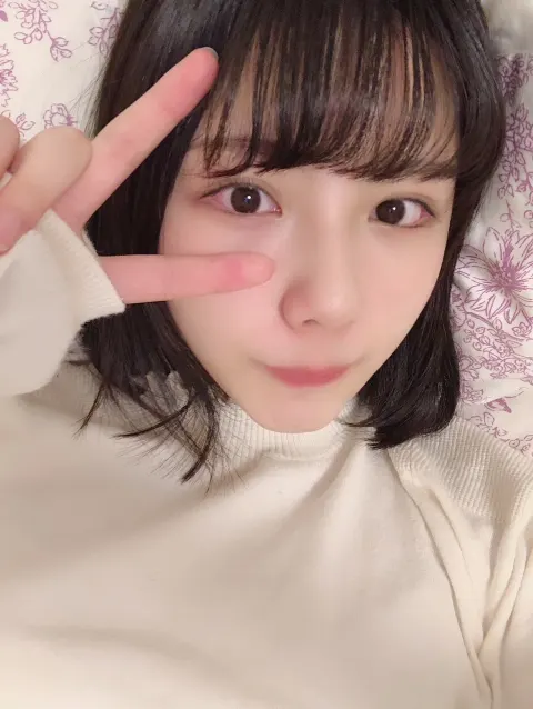 渡邉 美穂｜おみくじ引いたけど結んできました、、（2019-01-14）｜4枚目