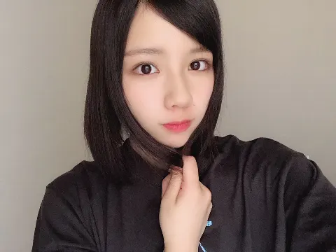 渡邉 美穂｜前髪を切りたいという内容のブログです。あぁ、タイトルで全部言っちゃった。（2018-09-05）