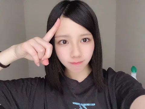渡邉 美穂｜前髪を切りたいという内容のブログです。あぁ、タイトルで全部言っちゃった。（2018-09-05）｜2枚目